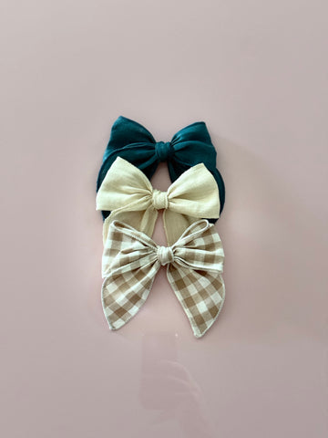 Lola Bow Clip