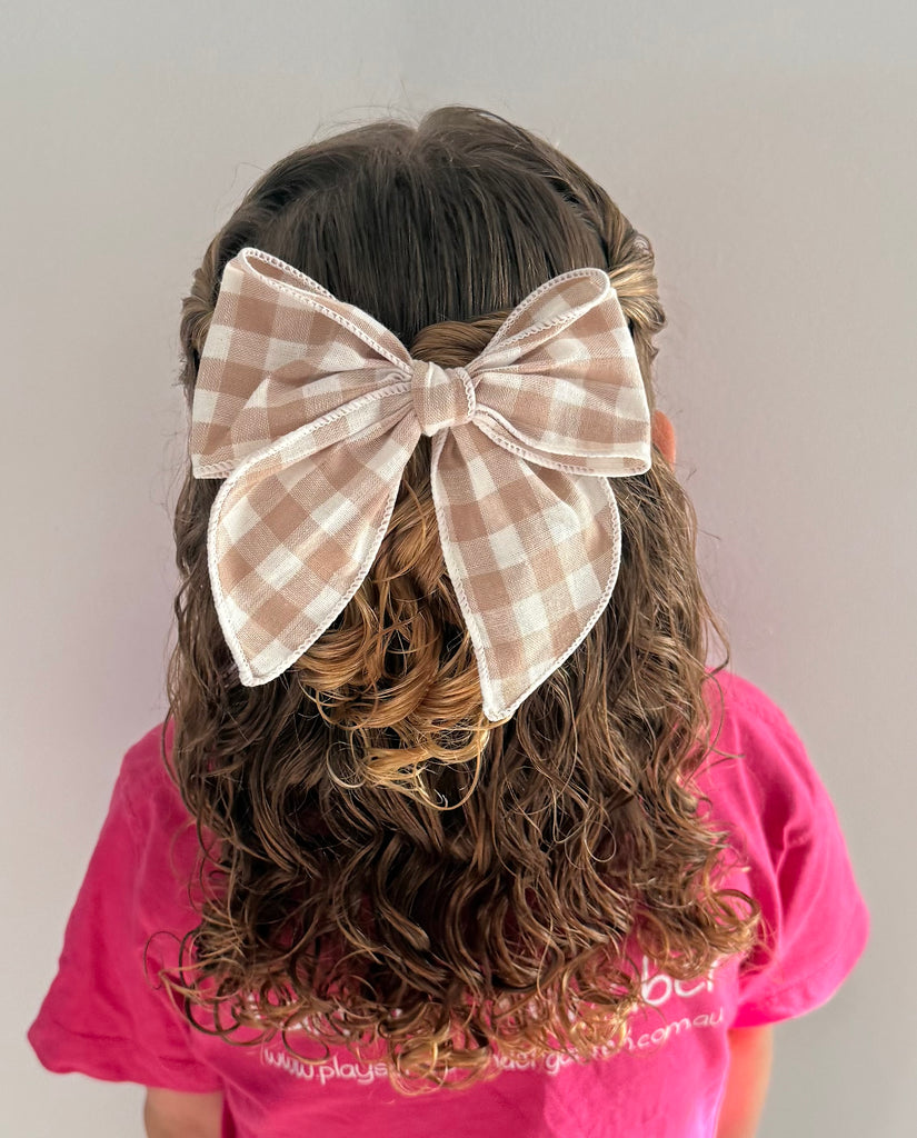 Lola Bow Clip