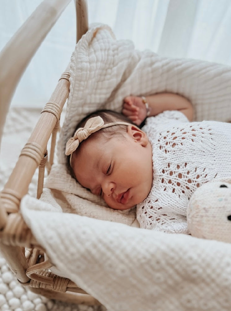 Golden Linen Bow