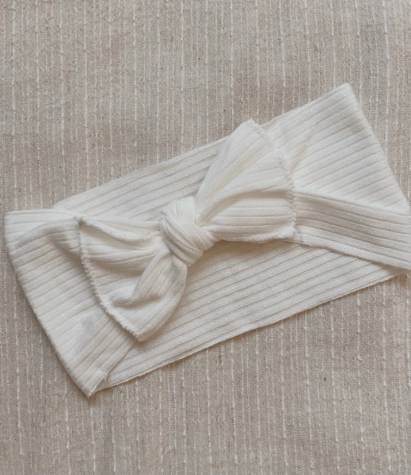 White Ribbed Topknot